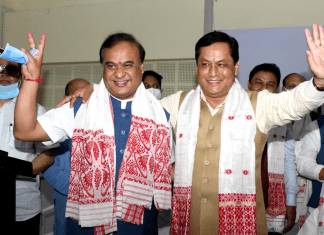 CM designate Himanta Biswa Sarma (left) and sarbananda sonowal outgoing CM of Assam, Picture Source: Twitter